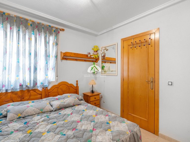 Apartment for Sale in Playa del Cura Torrevieja, Alicante 17