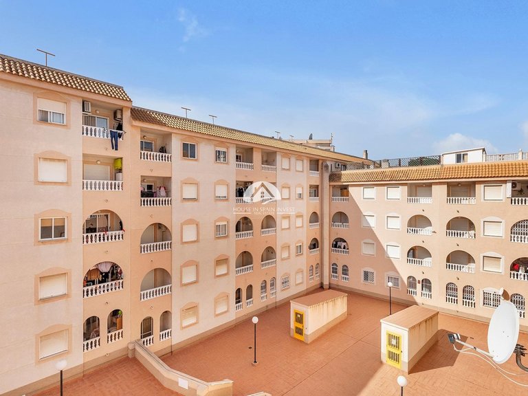 Apartment for Sale in Playa del Cura Torrevieja, Alicante 23