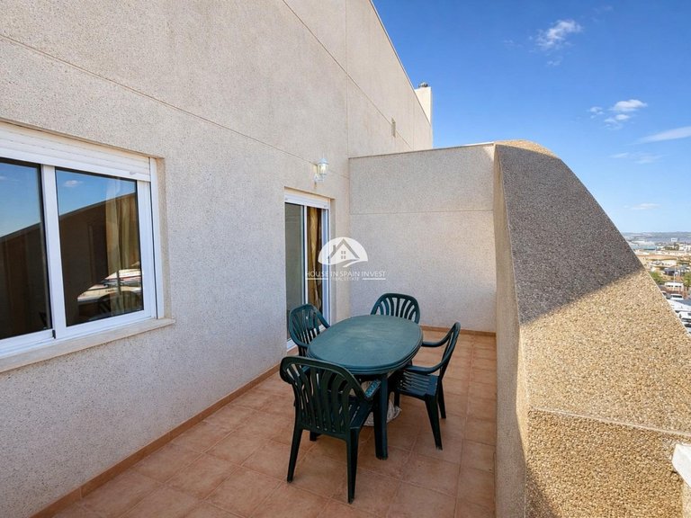 Penthouse for Sale in Centro Torrevieja, Alicante 2