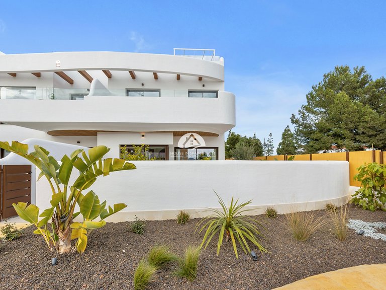 Villa for Sale in Los Alcázares Murcia, Murcia 2