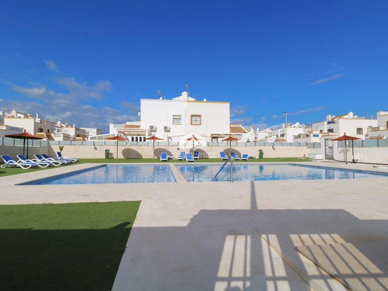 Villa for Sale in La Siesta - El Salado - Torreta Torrevieja, Alicante 25
