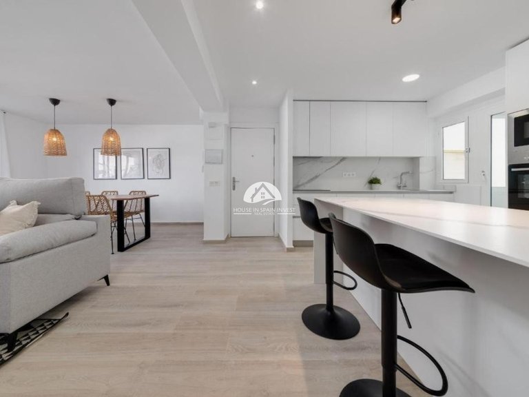 Apartment for Sale in Playa del Cura Torrevieja, Alicante 8