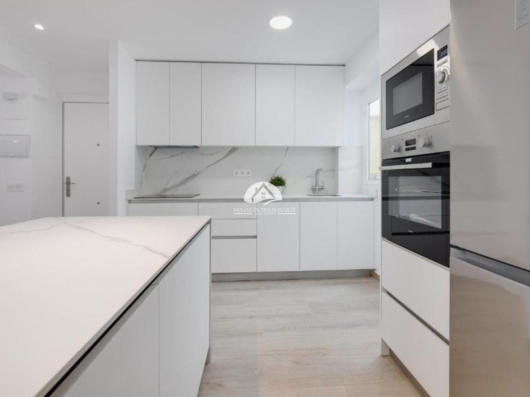 Apartment for Sale in Playa del Cura Torrevieja, Alicante 9