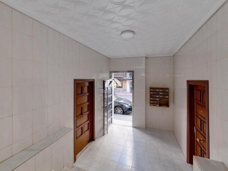 Apartment for Sale in Playa del Cura Torrevieja, Alicante 30