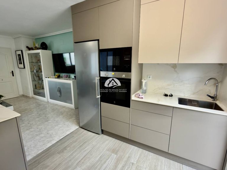 Villa for Sale in Ciudad Quesada Rojales - Ciudad Quesada, Alicante 3