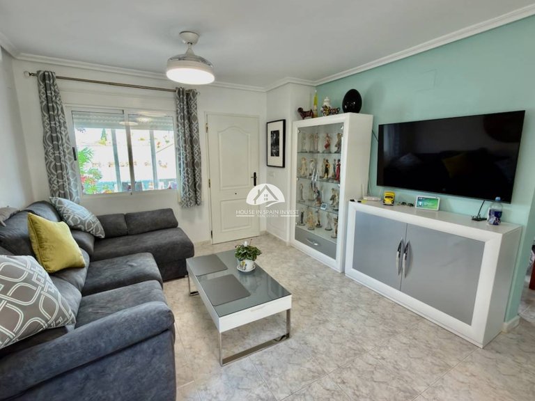 Villa for Sale in Ciudad Quesada Rojales - Ciudad Quesada, Alicante 5