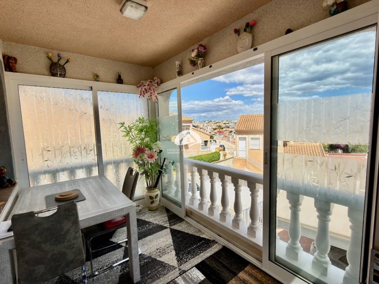 Villa for Sale in Ciudad Quesada Rojales - Ciudad Quesada, Alicante 7