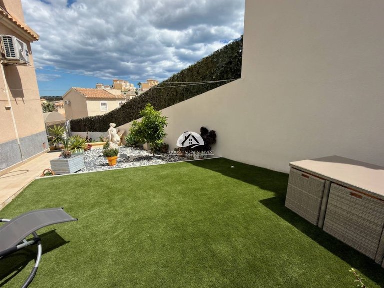 Villa for Sale in Ciudad Quesada Rojales - Ciudad Quesada, Alicante 24