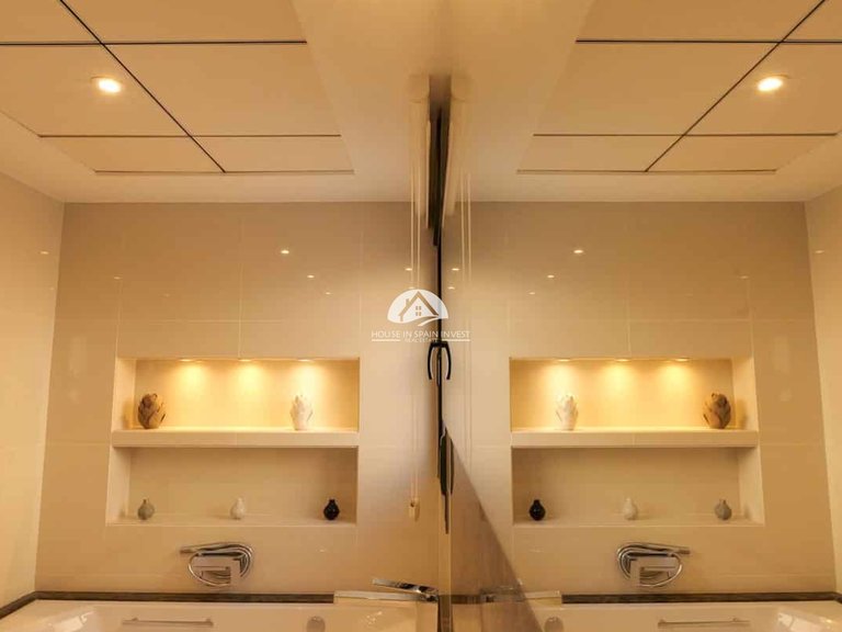 Villa for Sale in Torrevieja Torrevieja, Alicante 12