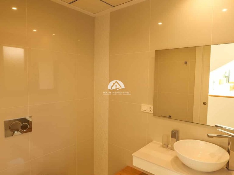 Villa for Sale in Torrevieja Torrevieja, Alicante 16