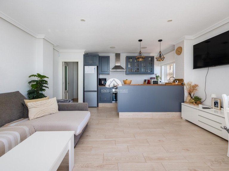 Apartment for Sale in El Acequión - Los Náufragos Torrevieja, Alicante 13