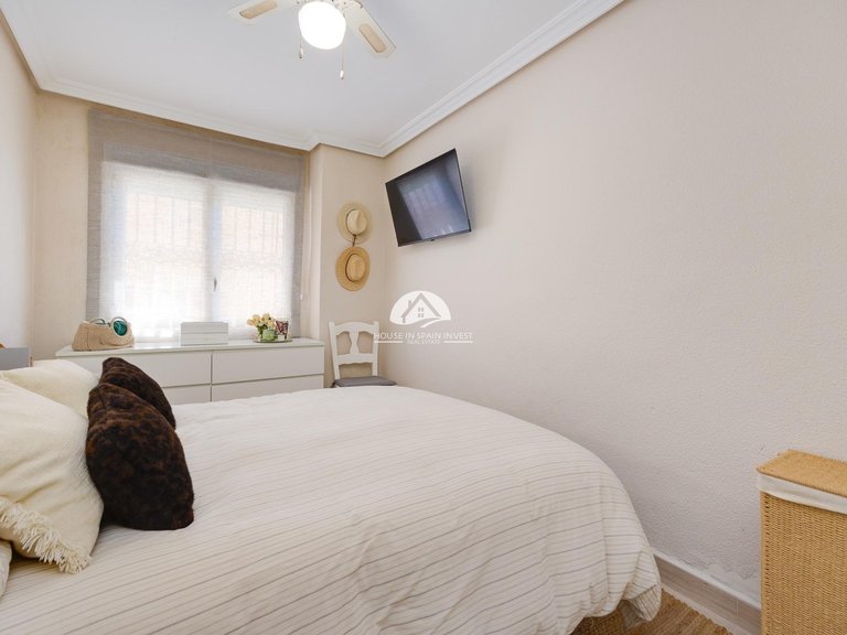 Apartment for Sale in El Acequión - Los Náufragos Torrevieja, Alicante 23