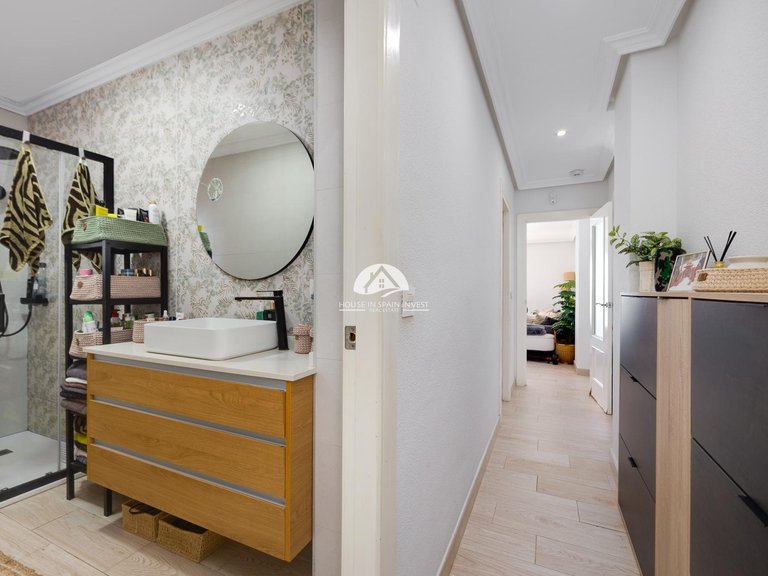 Apartment for Sale in El Acequión - Los Náufragos Torrevieja, Alicante 26