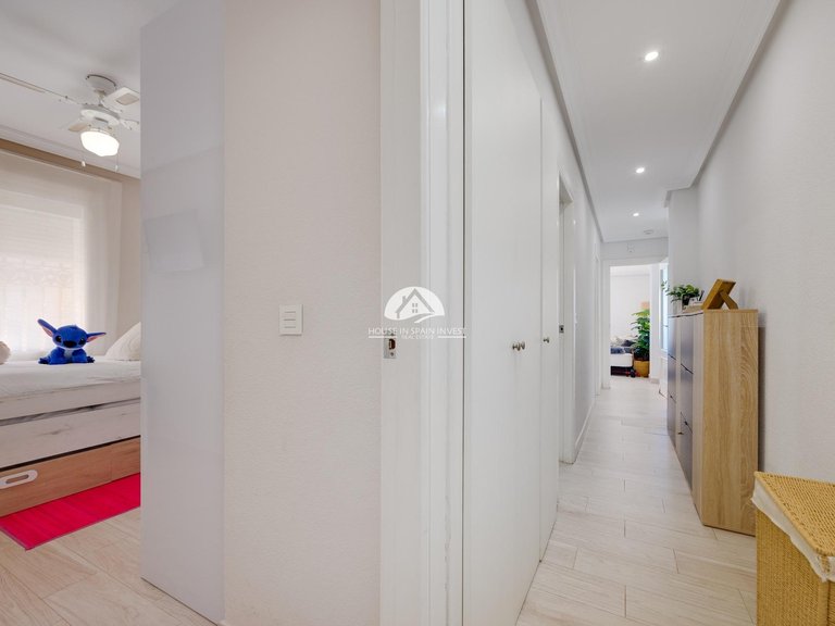 Apartment for Sale in El Acequión - Los Náufragos Torrevieja, Alicante 29