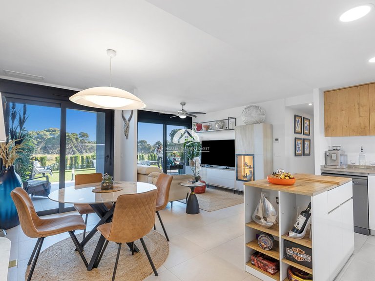 Apartment for Sale in Punta Prima Torrevieja, Alicante 14