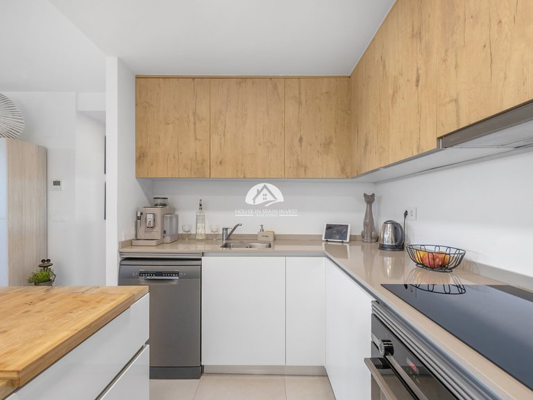 Apartment for Sale in Punta Prima Torrevieja, Alicante 24