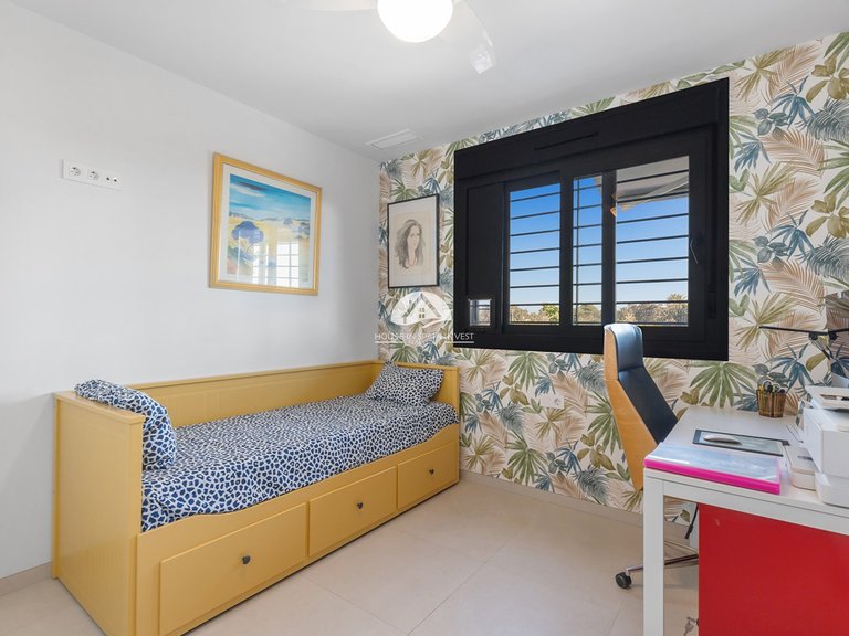 Apartment for Sale in Punta Prima Torrevieja, Alicante 31