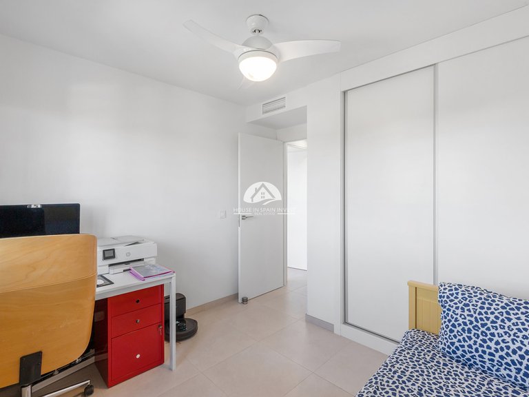 Apartment for Sale in Punta Prima Torrevieja, Alicante 33