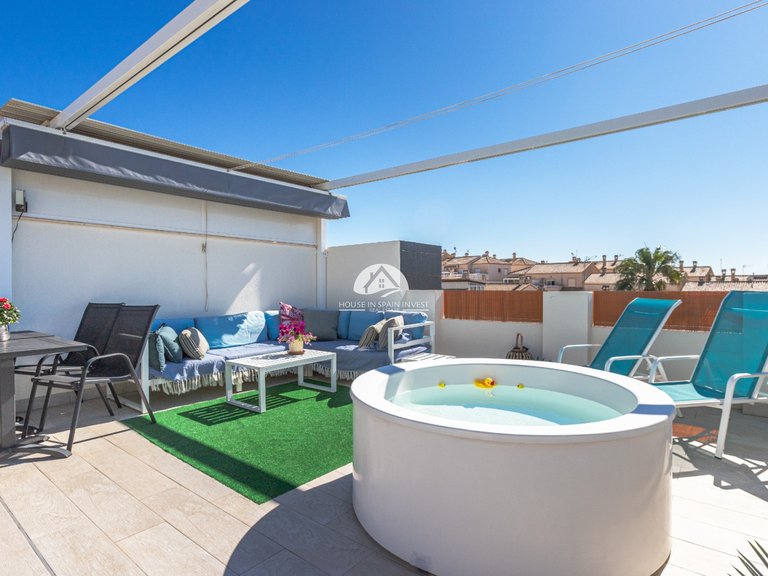 Apartment for Sale in Los Altos Torrevieja, Alicante 1