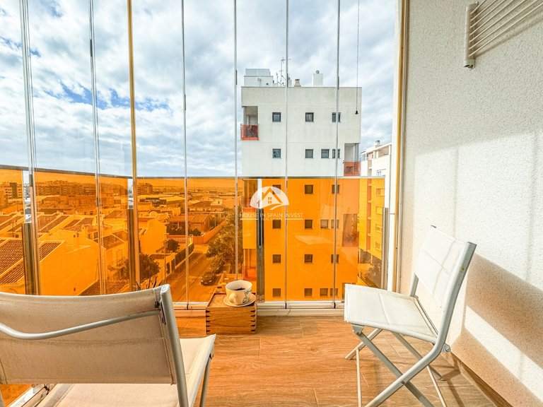 Apartment for Sale in Torrevieja Torrevieja, Alicante 1