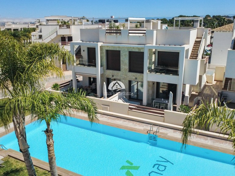 Apartment for Sale in Los Balcones Torrevieja, Alicante 1