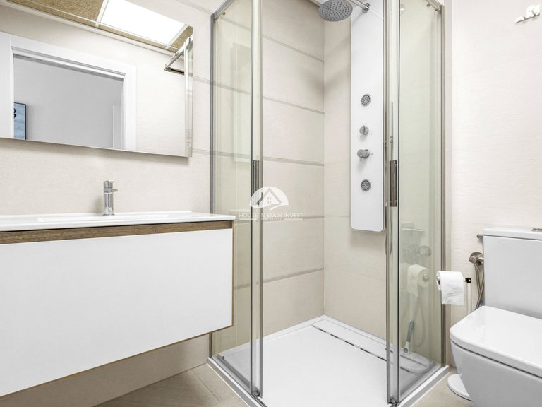 Apartment for Sale in Los Balcones Torrevieja, Alicante 12