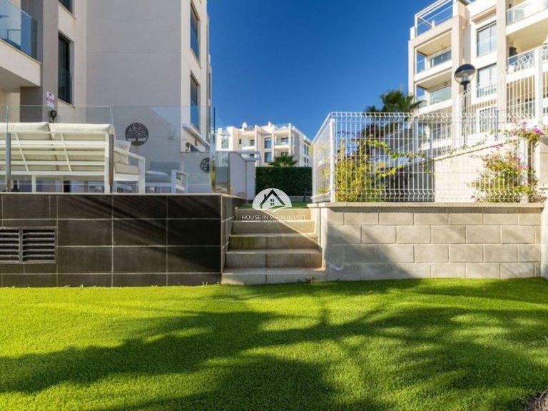 Apartment for Sale in Villamartín - Las Filipinas Orihuela Costa, Alicante 24