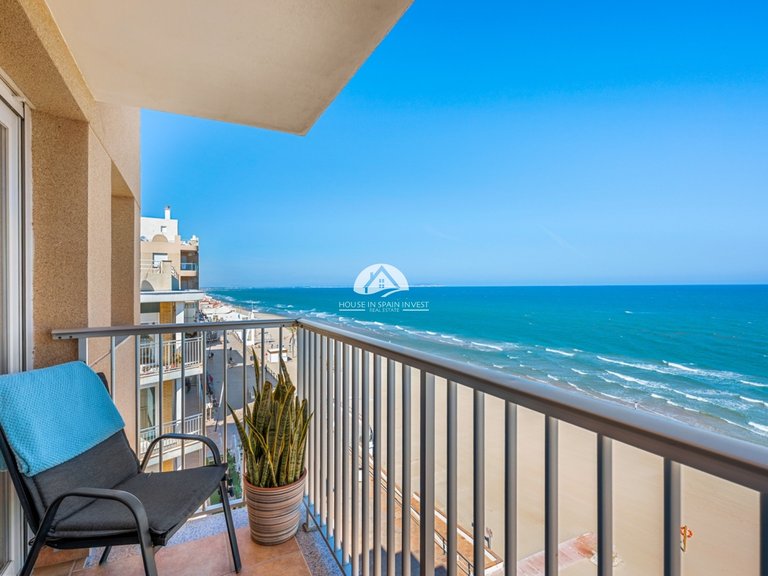 Apartment for Sale in Guardamar - El Raso Guardamar Del Segura, Alicante 1