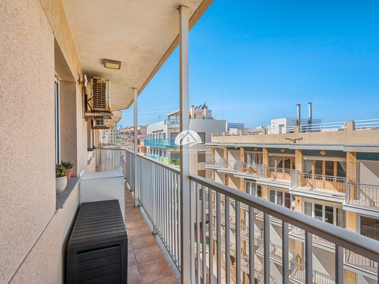 Apartment for Sale in Guardamar - El Raso Guardamar Del Segura, Alicante 28