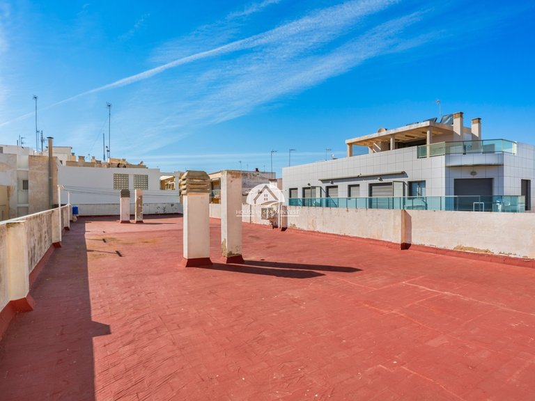 Apartment for Sale in Guardamar - El Raso Guardamar Del Segura, Alicante 35