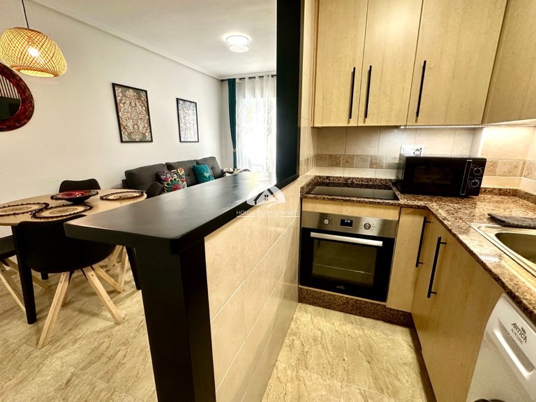 Apartment for Sale in Torrevieja Torrevieja, Alicante 6
