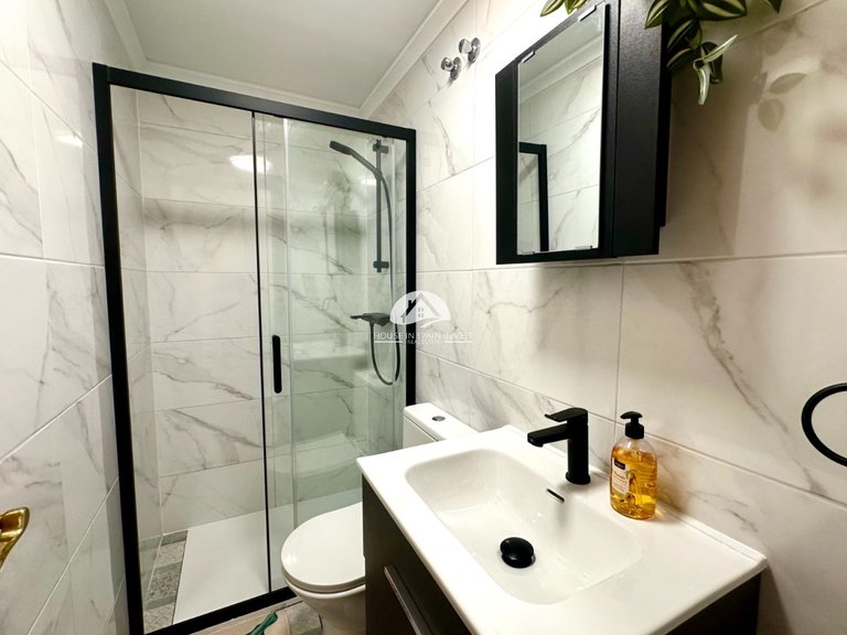 Apartment for Sale in Torrevieja Torrevieja, Alicante 7