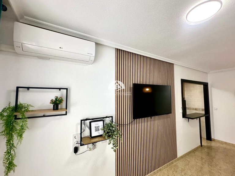 Apartment for Sale in Torrevieja Torrevieja, Alicante 12