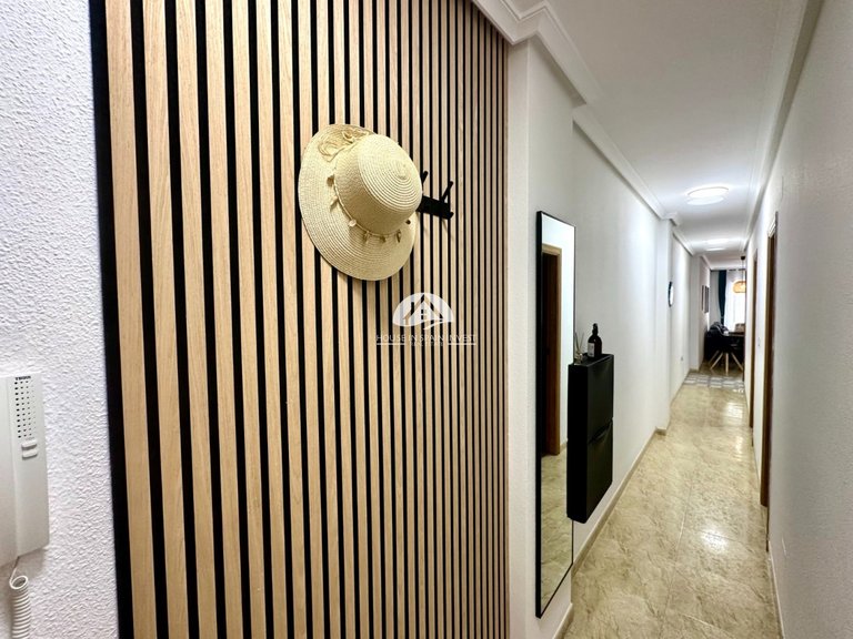 Apartment for Sale in Torrevieja Torrevieja, Alicante 16