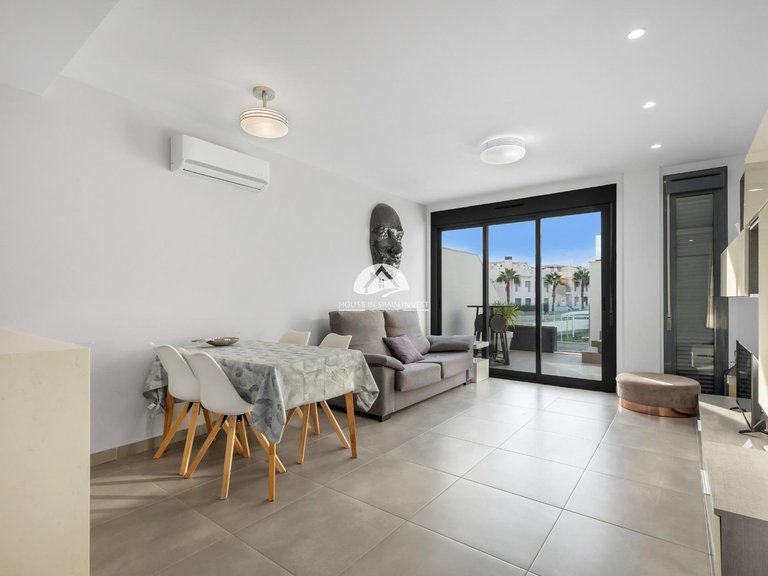 Apartment for Sale in Los Balcones Torrevieja, Alicante 4