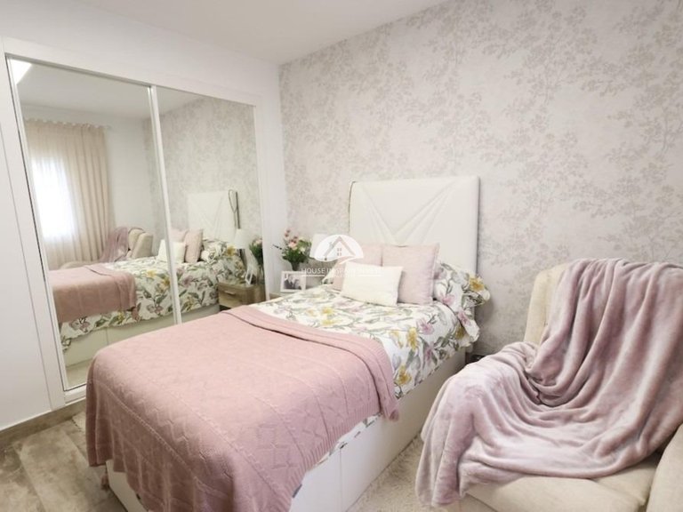 Villa for Sale in Villamartín - Las Filipinas San Miguel De Salinas, Alicante 25