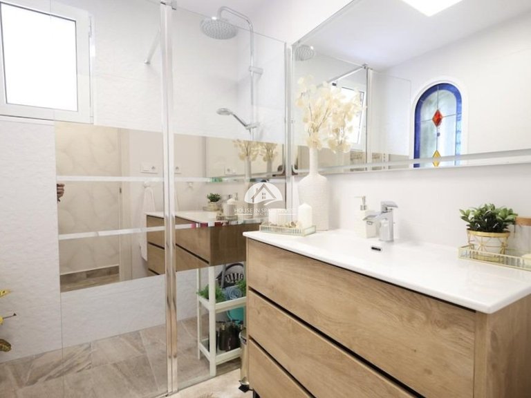 Villa for Sale in Villamartín - Las Filipinas San Miguel De Salinas, Alicante 26