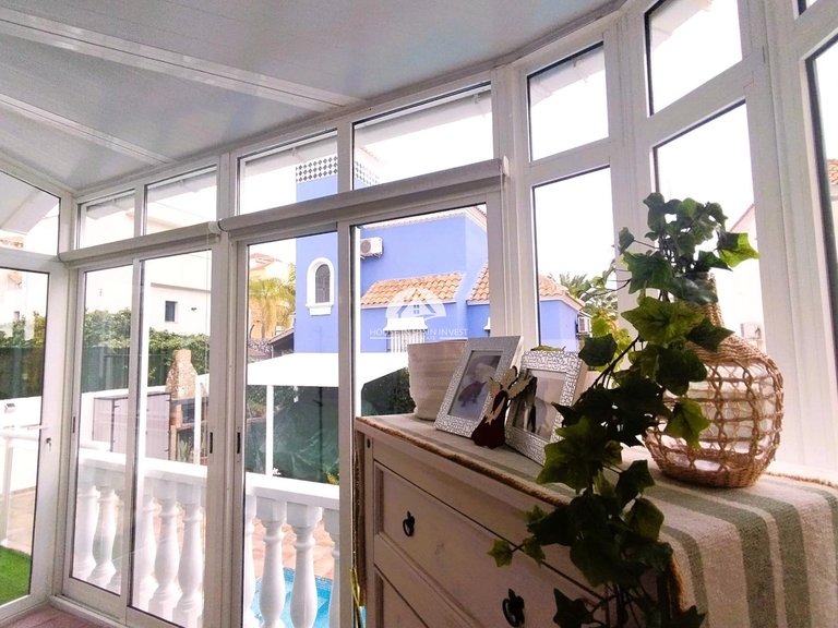 Villa for Sale in Villamartín - Las Filipinas San Miguel De Salinas, Alicante 29