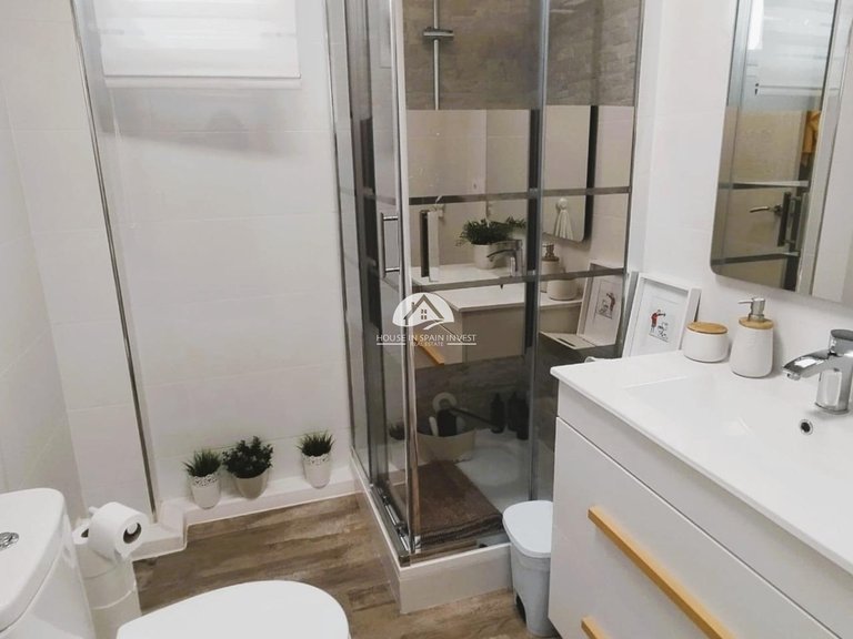 Villa for Sale in Villamartín - Las Filipinas San Miguel De Salinas, Alicante 43