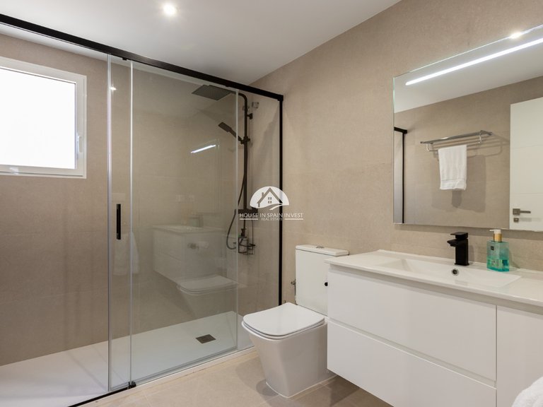 Villa for Sale in Los Balcones Torrevieja, Alicante 31