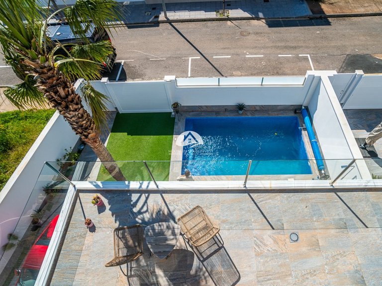 Villa for Sale in Pilar de la Horadada Pilar De La Horadada, Alicante 33
