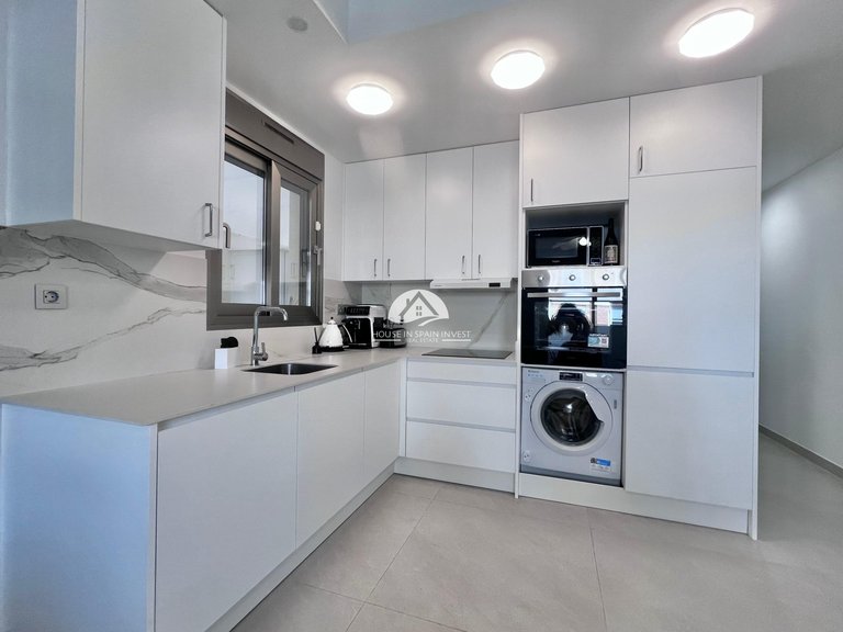 Apartment for Sale in Centro Torrevieja, Alicante 4