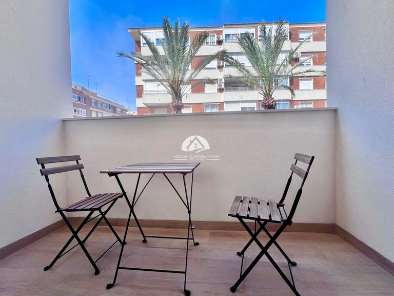 Apartment for Sale in Centro Torrevieja, Alicante 5