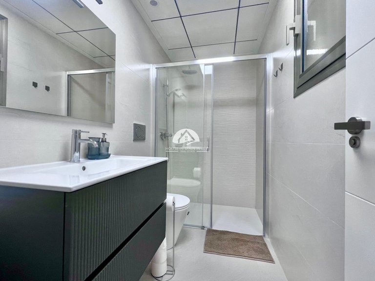 Apartment for Sale in Centro Torrevieja, Alicante 16