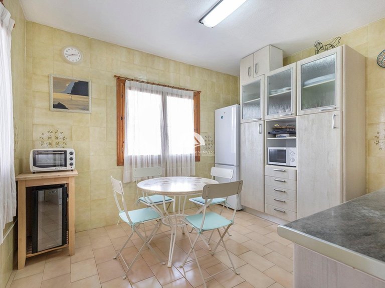 Town House for Sale in Nueva Torrevieja Torrevieja, Alicante 2