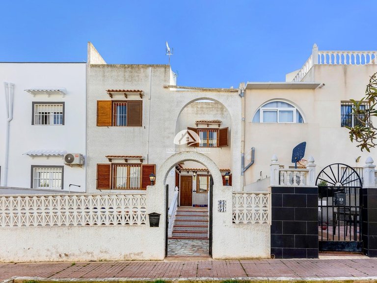 Town House for Sale in Nueva Torrevieja Torrevieja, Alicante 5