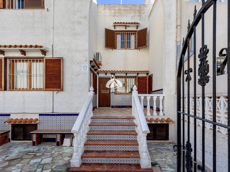 Town House for Sale in Nueva Torrevieja Torrevieja, Alicante 6