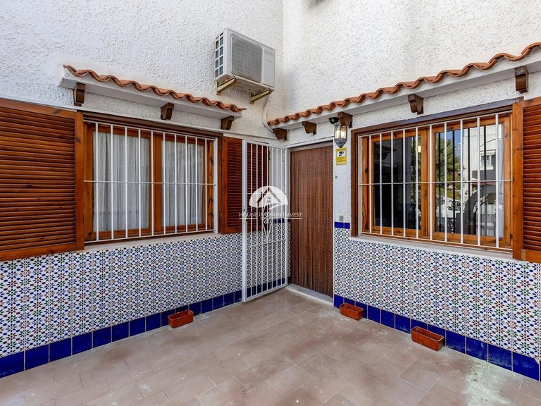 Town House for Sale in Nueva Torrevieja Torrevieja, Alicante 8