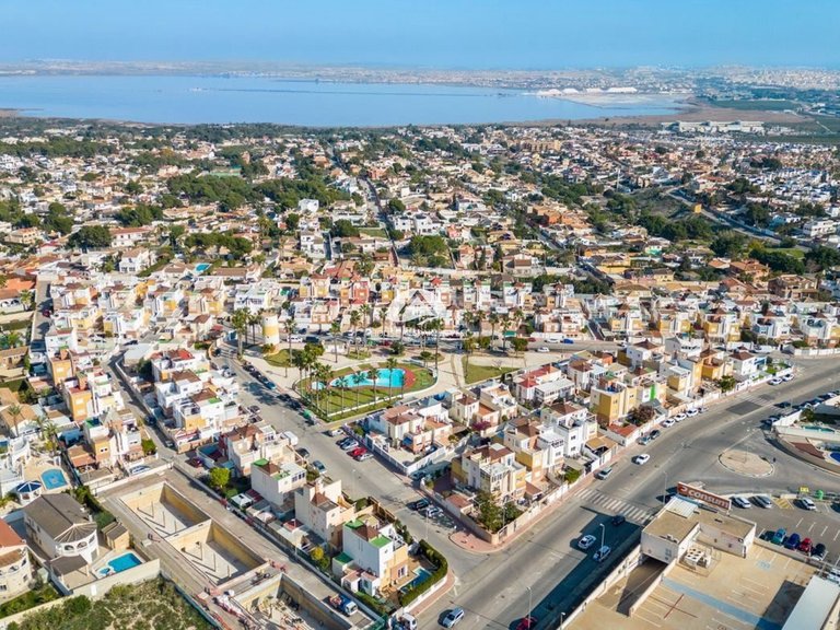 Town House for Sale in Los Altos Orihuela Costa, Alicante 39