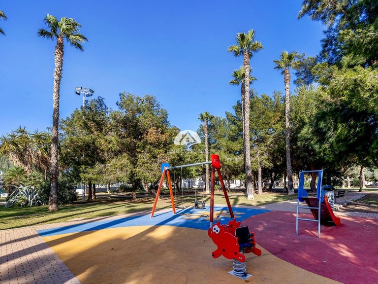 Town House for Sale in Nueva Torrevieja Torrevieja, Alicante 41